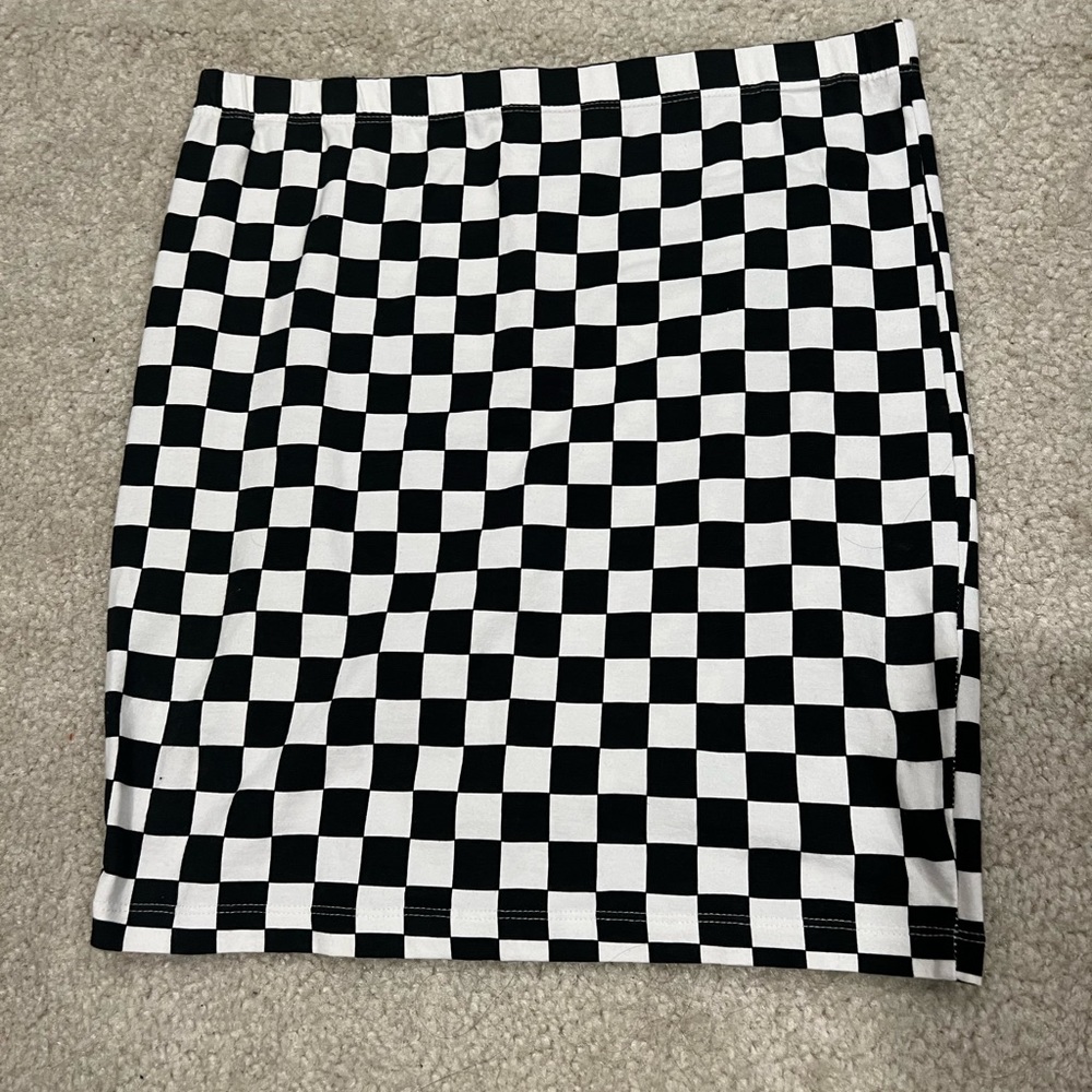 Checkered stretchy skirt